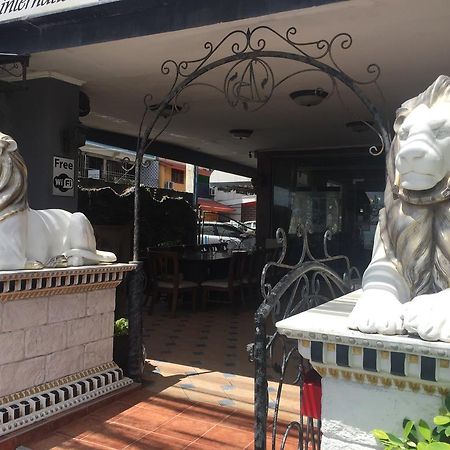 Seaview Hotel Jomtien Beach Exterior photo