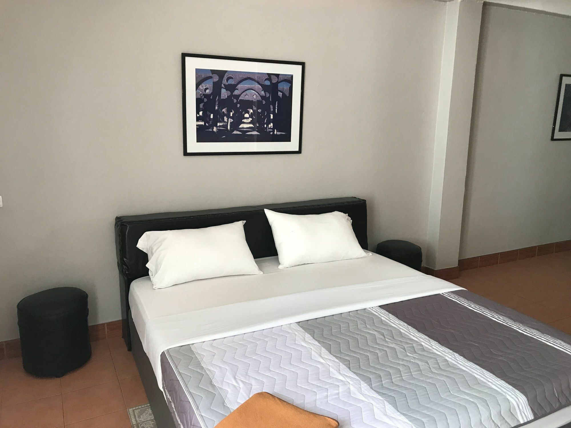 Seaview Hotel Jomtien Beach Exterior photo